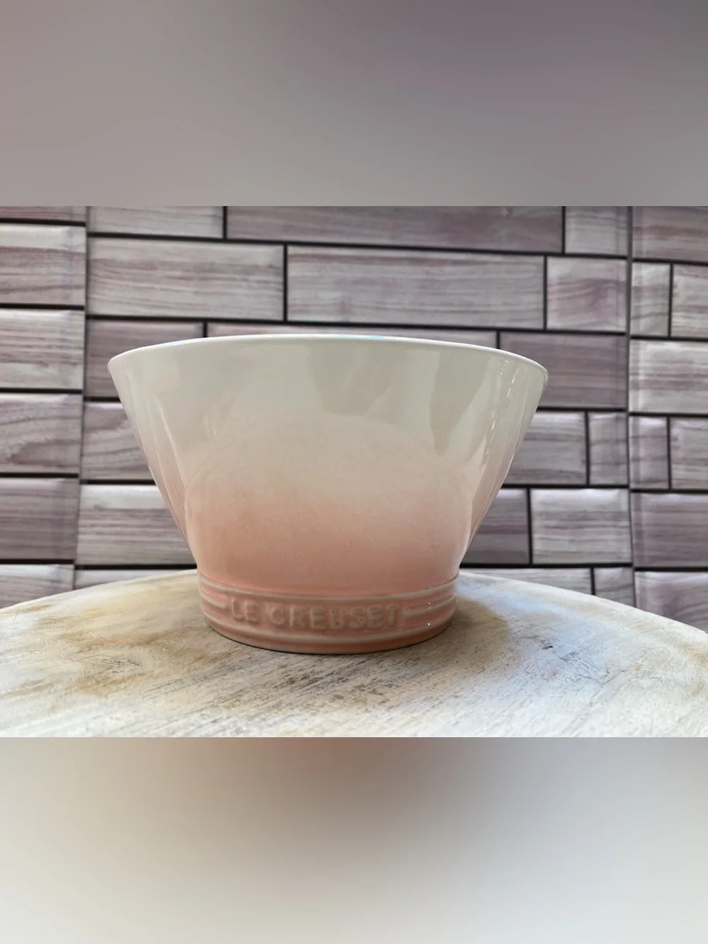 Le Creuset ❤️Large Bowl L 600ml Shell Pink Soup noodle Salad cereal NIB